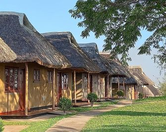 Mpale Cultural Village - Club Makokola - Toà nhà