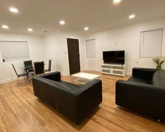 Brand new modern yet cozy duplex unit - San Jose - Living room