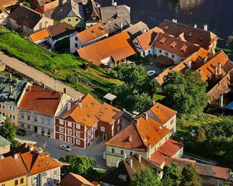 Hotel Garni Villa Areka - Český Krumlov - Vista del exterior