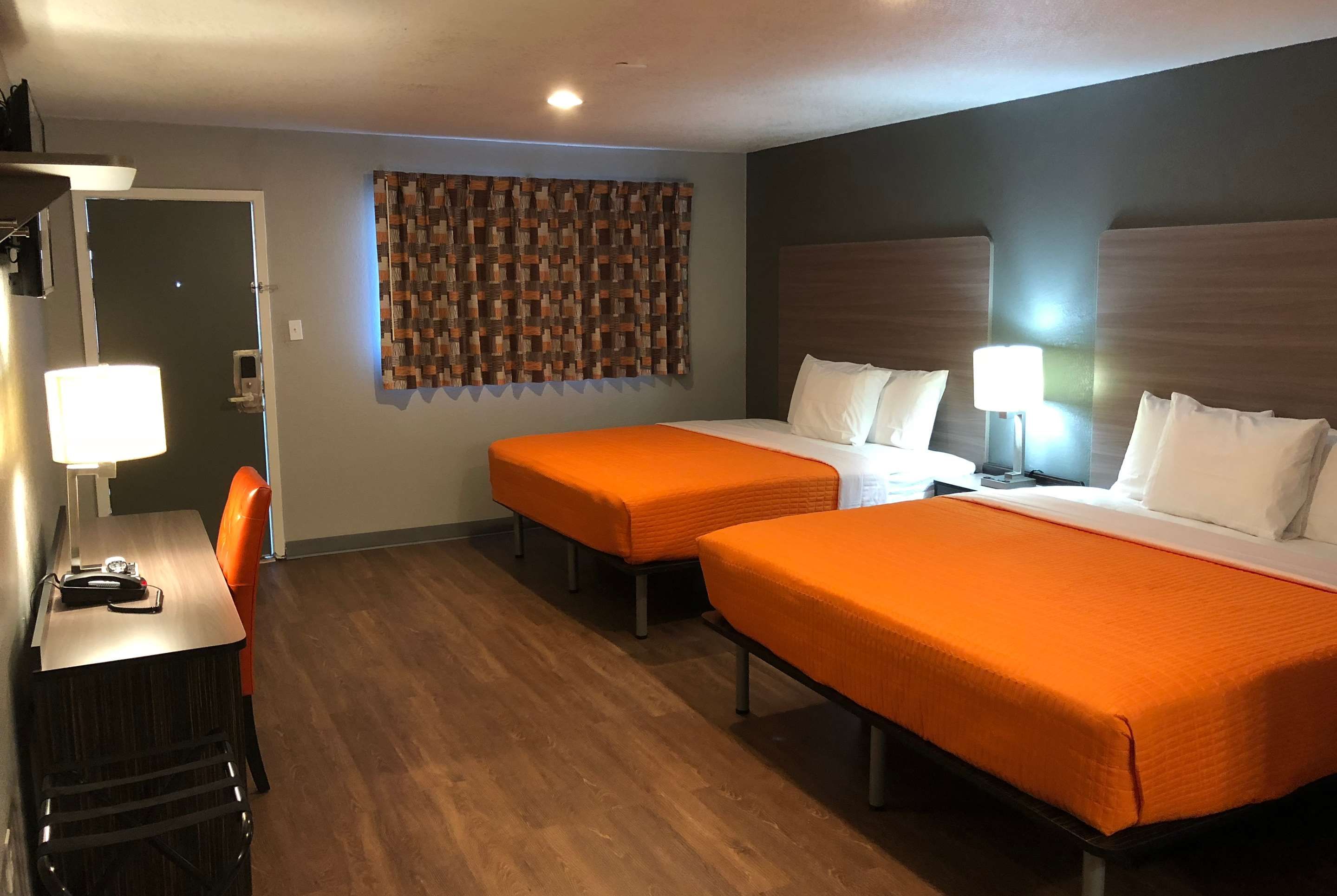 Super 8 by Wyndham Sonora - Sonora - Schlafzimmer