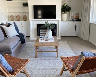 Norfolk Pine Motel - Kaikoura - Σαλόνι