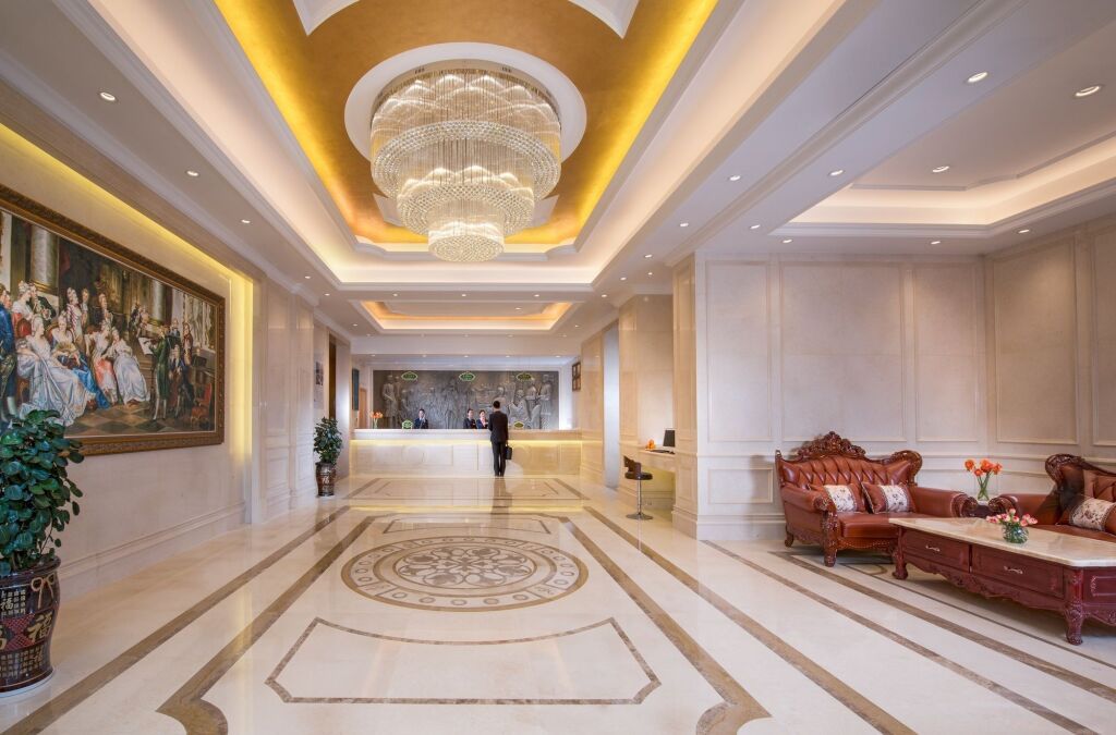 Vienna Hotel Shenzhen - Fuyong Metro Station Branch thumbnail 2