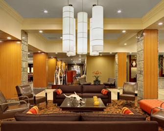 DoubleTree by Hilton Hotel St. Louis - Chesterfield - Chesterfield - Area lounge