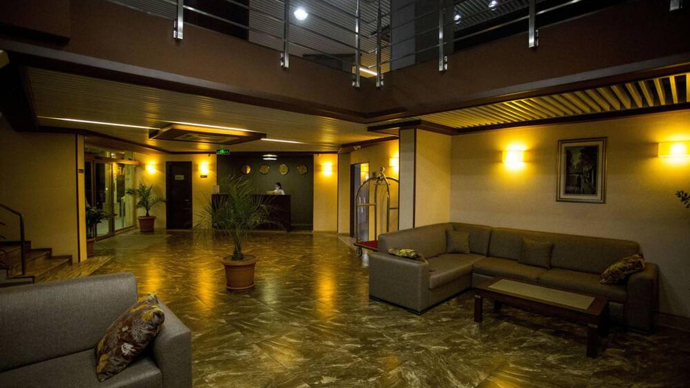 Hotel Corner Inn