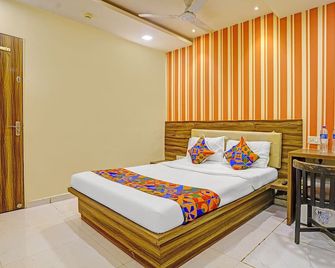 Fabhotel Galaxy Inn - Nr. Midc Andheri - Bombay - Habitación