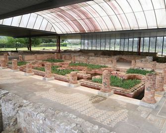 Bed & Breakfast Equitare Rural - Miranda do Corvo