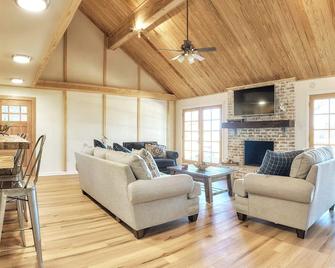 A&A Lakehouse - Natchitoches - Sala de estar