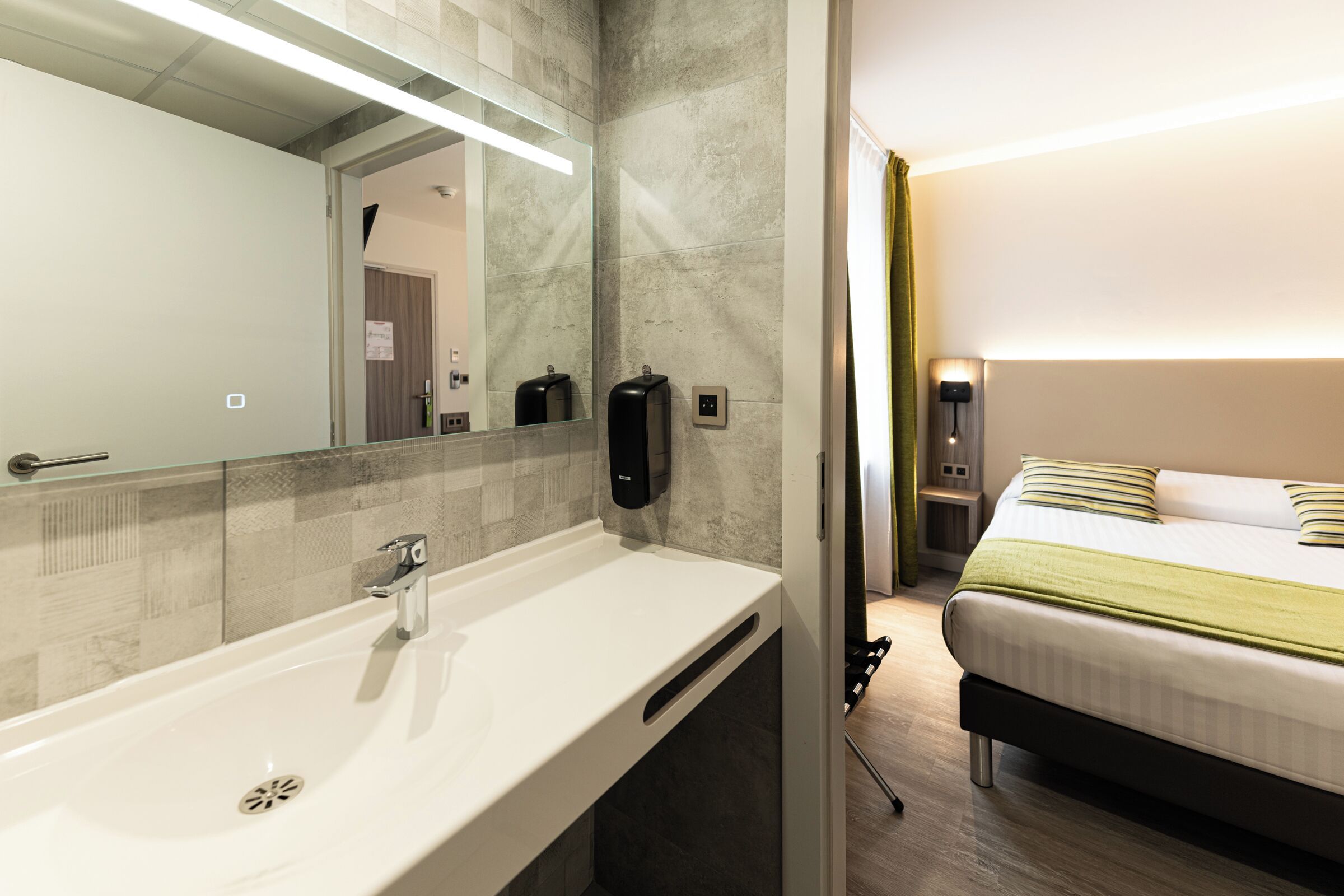 Hotel Cheval De Bronze - Remiremont