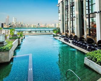 Harbour Grand Hong Kong - Hong Kong - Pool