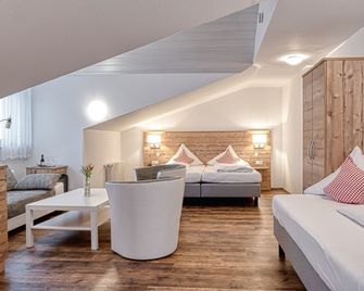 Höhenhotel & Restaurant Kalikutt - Oppenau