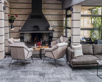 Boutique Hotel By Blacksearama - Balchik - Lounge