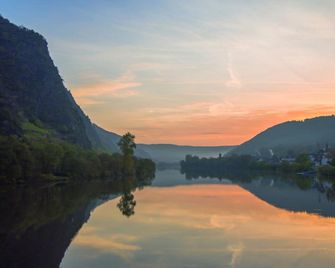 Moselland Hotel im Enderttal Zum Onkel Willi - Cochem - Widok na zewnątrz
