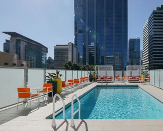 Hotel Indigo Brisbane City Centre By IHG - Brisbane - Piscina