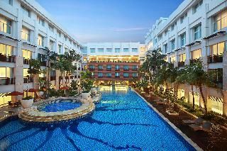 Amaris Hotel Mangga Dua Square - ג'קרטה - בריכה