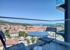 Aegean Apartments - Cesme - Cesme - Balkon