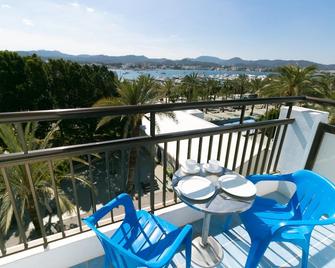 The Blue Apartments By Ibiza Feeling - Adult Only - Sant Antoni de Portmany - Balcó