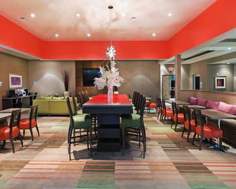 Holiday Inn Express Frisco Legacy Park Area - Frisco - Restoran
