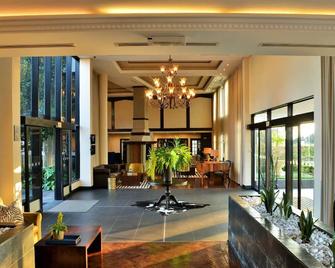 Anew Hotel Hilton Pietermaritzburg - Hilton - Lobby