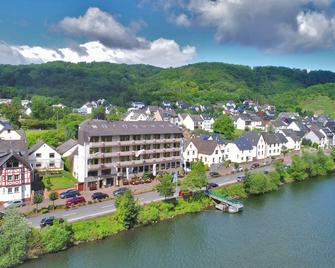 Hotel Lellmann - Alken - Gebäude