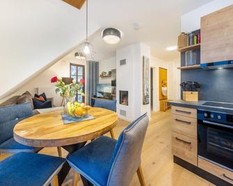 Haus Seekristall Saphir - Haus Seekristall - Zingst - Eetruimte