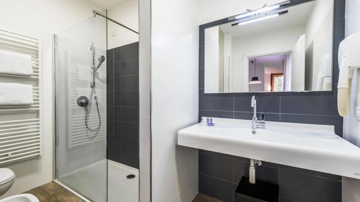Torbole Aparthotel