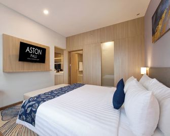 Aston Palu Hotel & Conference Center - Palu
