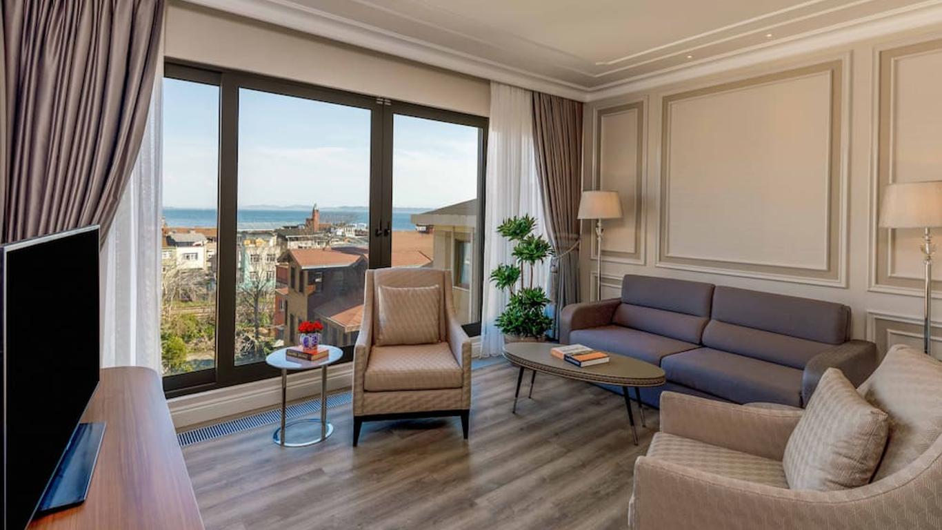 Amiral Palace Hotel Boutique Class