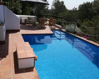 Smallville - Sitges Apartamento independiente para 4 personas con piscina - San Pedro de Ribas - Piscina