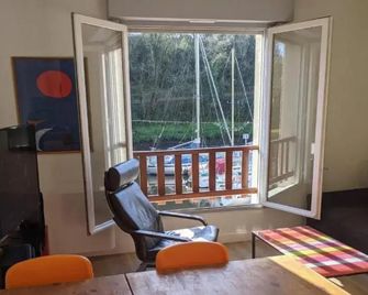 Appartement sur le port de la Roche Bernard 2chambres - La Roche-Bernard - Huiskamer