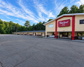 Red Roof Inn Sutton - Sutton - Edificio