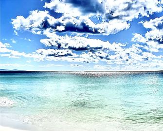 Laguna Blue Beach House-Wifi-Beach Acces - Hyams Beach - Playa