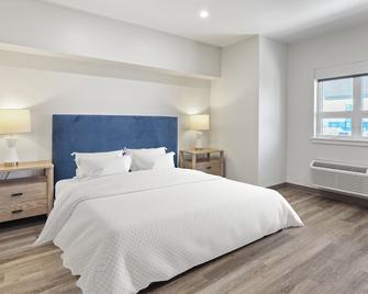 Seaport Suites - Wildwood - Bedroom
