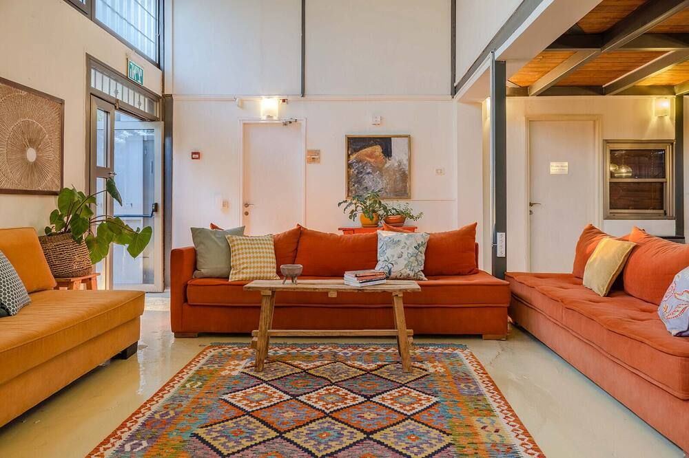 إيبيكس يونيك ديزرت إن