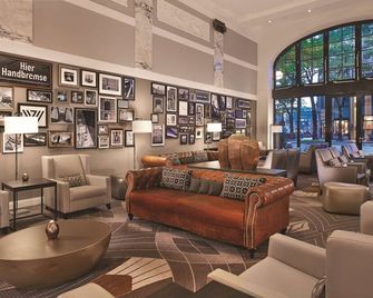 Reichshof Hotel Hamburg - המבורג - טרקלין