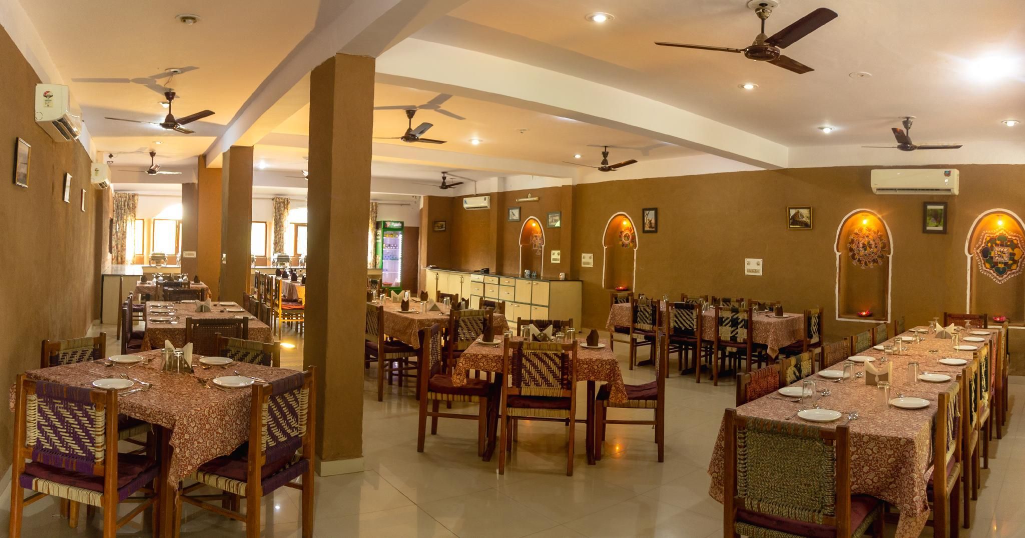 ساريسكا تايجر كامب ريزورت