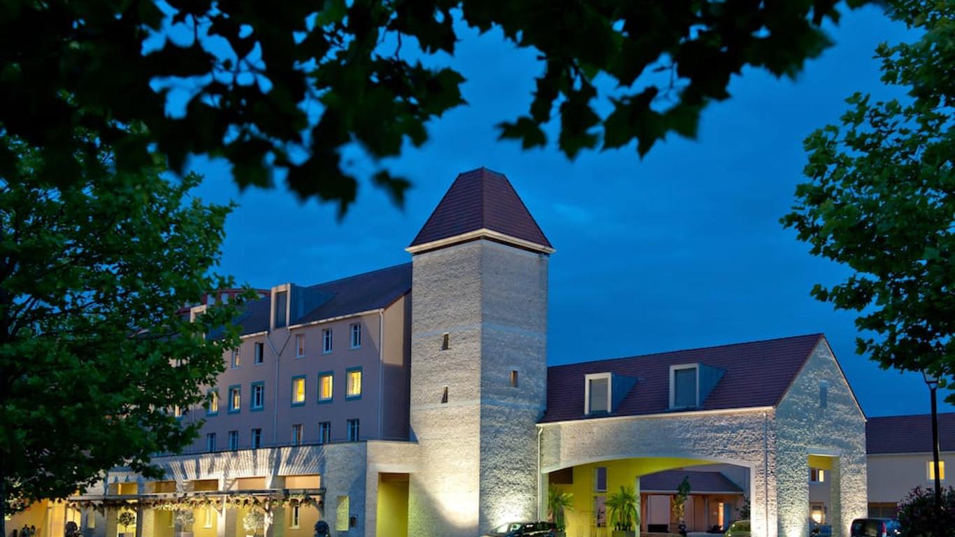 إكسبلورارز هوتل