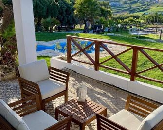 Da Silva Surfcamp - Lourinhã - Balkon