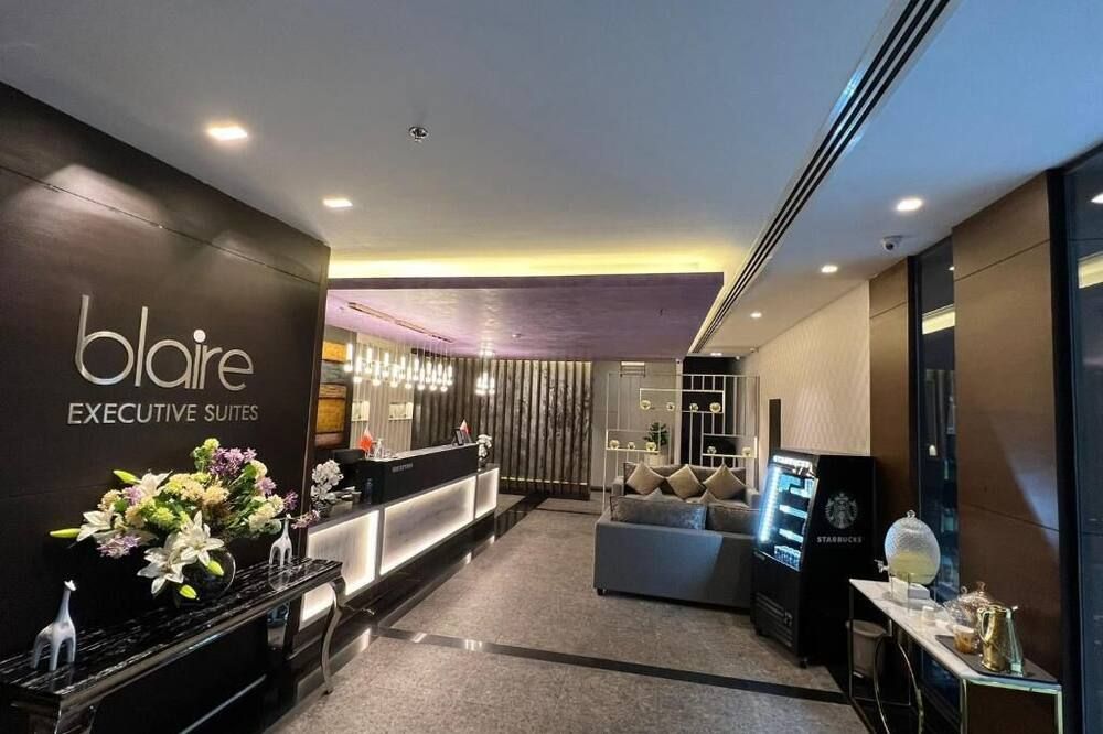 Blaire Executive Suite in Juffair, Bahrain - Riffa - דלפק קבלה