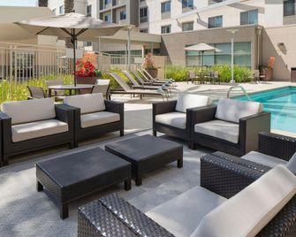Courtyard by Marriott Santa Ana Orange County - Santa Ana - Pool