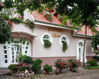 Fábián Panzió - Kecskemét - Edificio