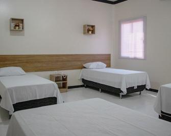 Hotel Império Santarém - Santarém - Quarto