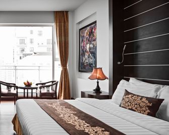 Phnom Penh Katari Hotel - Phnom Penh - Bedroom