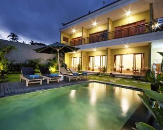 Jegeg Mas - Gianyar - Kolam