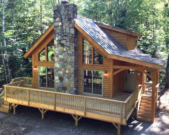 Beautiful Log Cabin in Weston, VT - Weston - Edificio