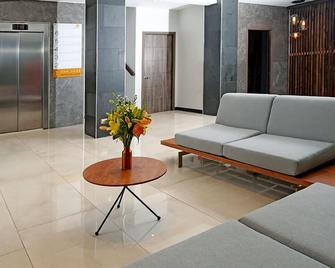 Hotel Cultura Plaza - San Jose - Vestíbul