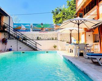 Chez Tranquilllle hôtel - Majunga - Piscine