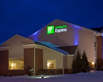 Holiday Inn Express O'neill By IHG - Oneill - Building