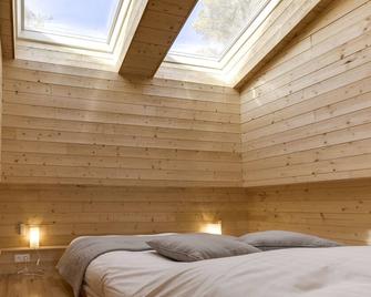 Jamie - Underground hut with jacuzzi - Sorgues - Bedroom