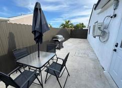 Miami Studio near Airport/Beach - Miami - Balcón