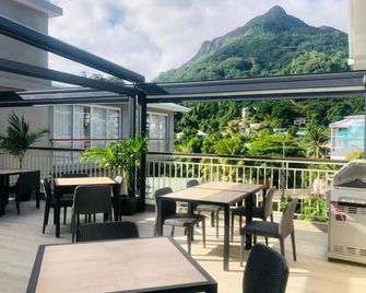 Voilà Beau Vallon - Victoria - Balcón